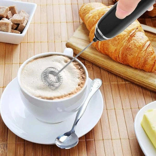2-in-1 Whisk & Beater | Easy to Clean | Café Vibes Anywhere